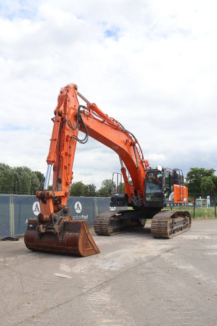 Crawler excavator Hitachi ZX490LCH-6 CW45 Diesel 270kW 2019
