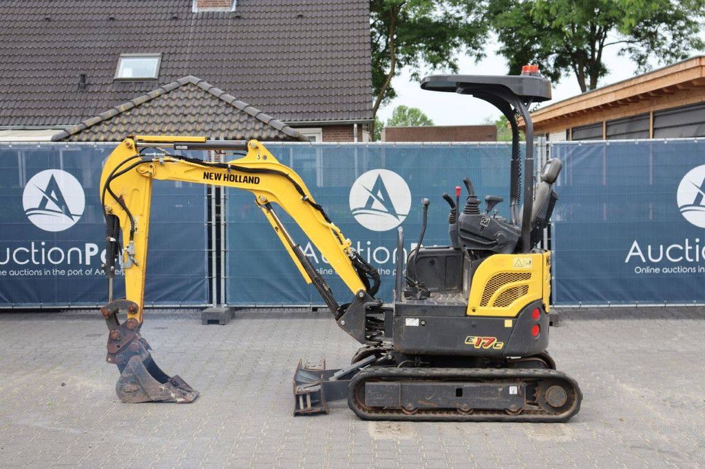 Minigraver New Holland E17C Diesel 12kW 2021