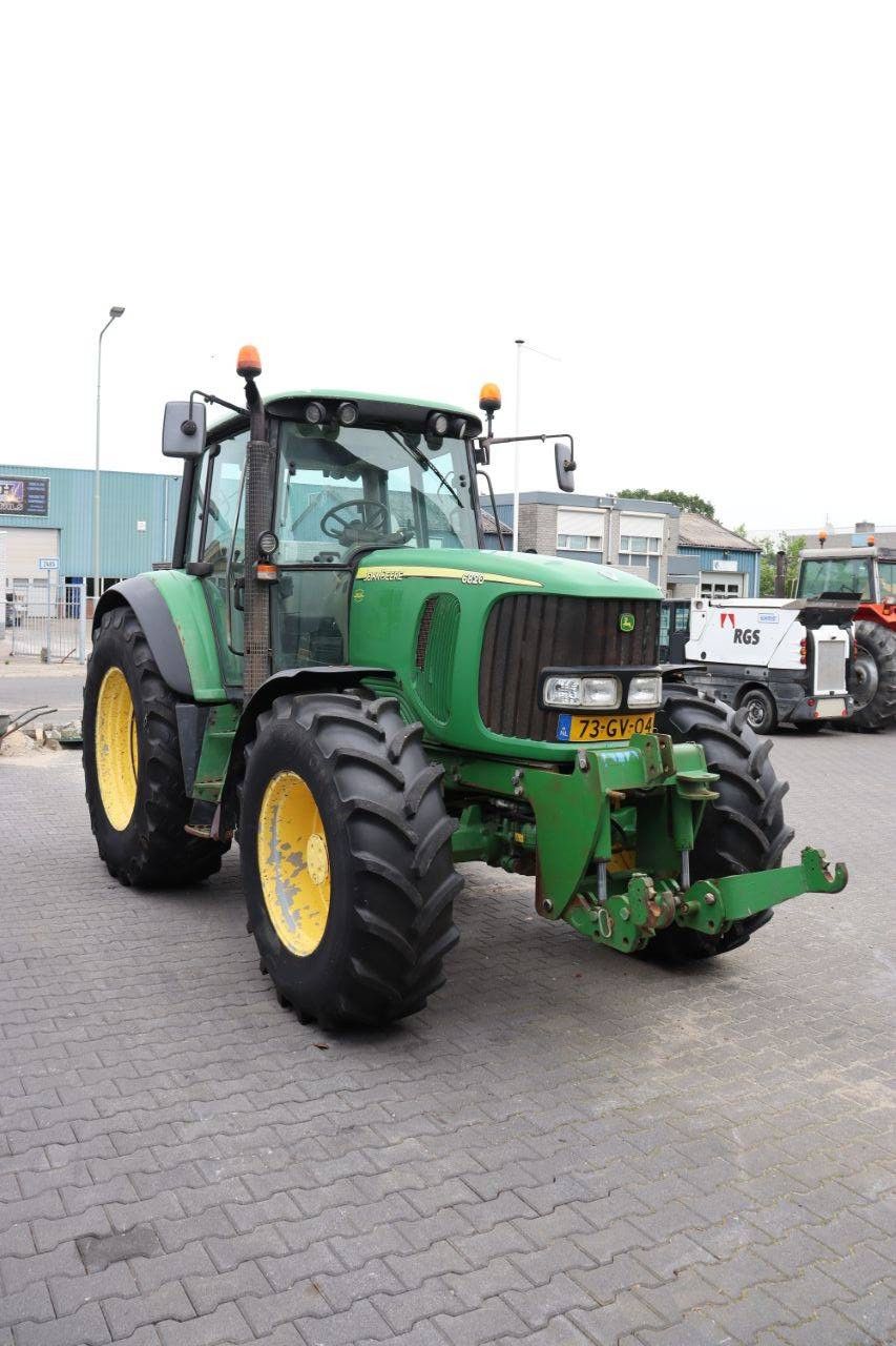 Traktor John Deere 6820 Diesel 2011