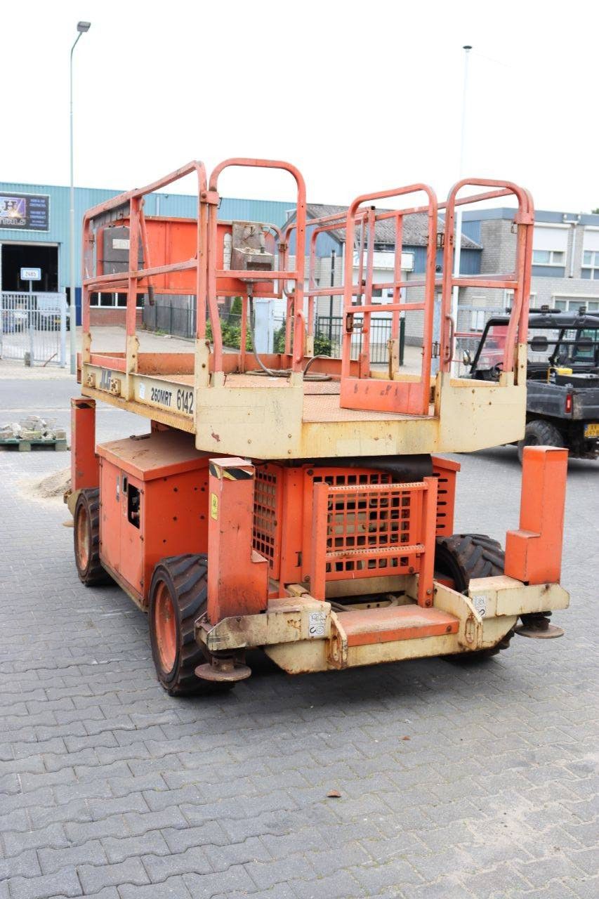 Scherenbühne JLG 260MRT Diesel 9,92 m 2006