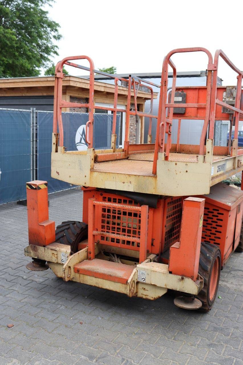 Scherenbühne JLG 260MRT Diesel 9,92 m 2006