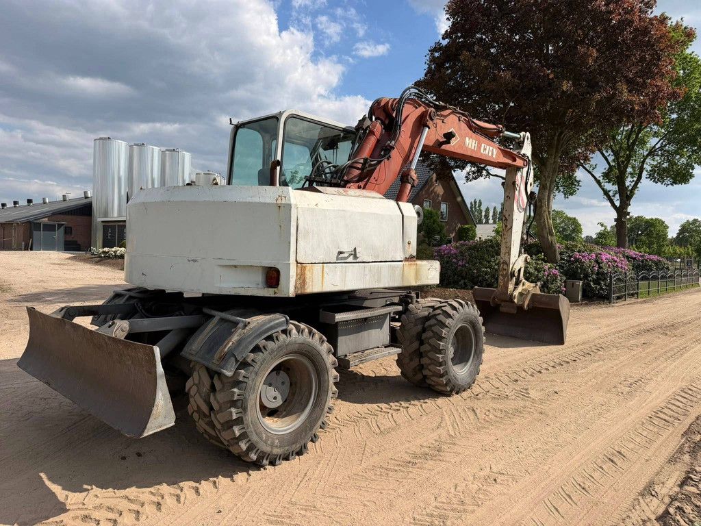 Radbagger O&K MH CITY Diesel 61kW 1990
