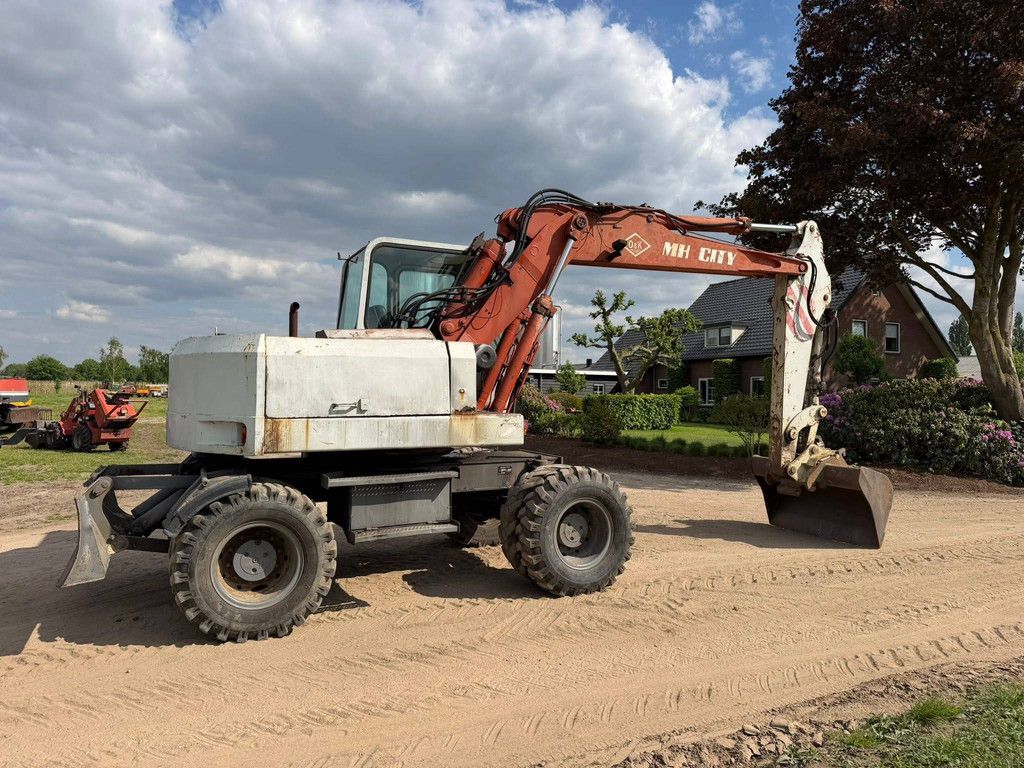 Radbagger O&K MH CITY Diesel 61kW 1990