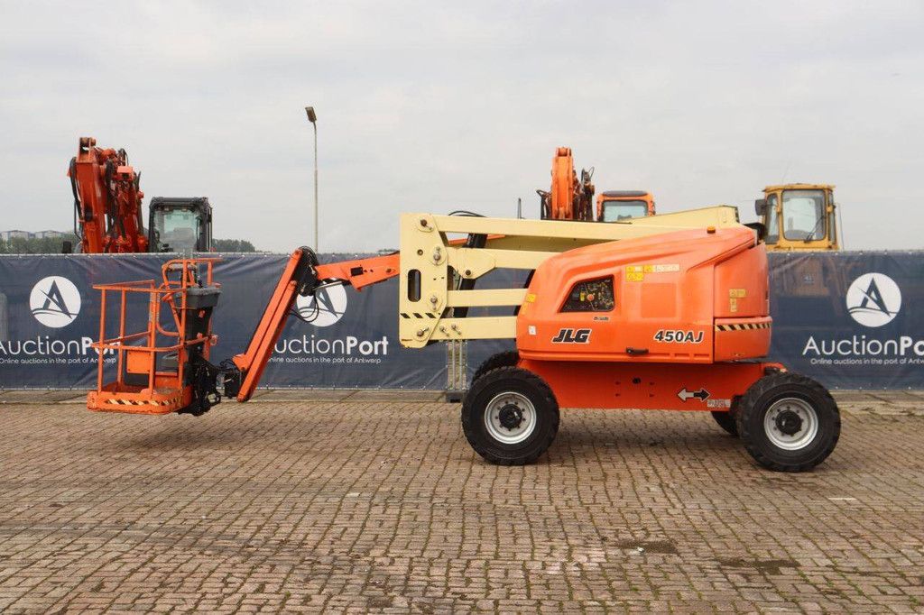 Articulated boom lift JLG 450AJ Diesel 15.7m 2018