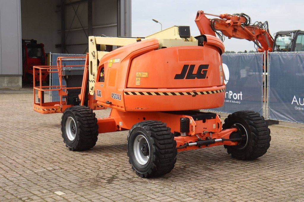 Articulated boom lift JLG 450AJ Diesel 15.7m 2018