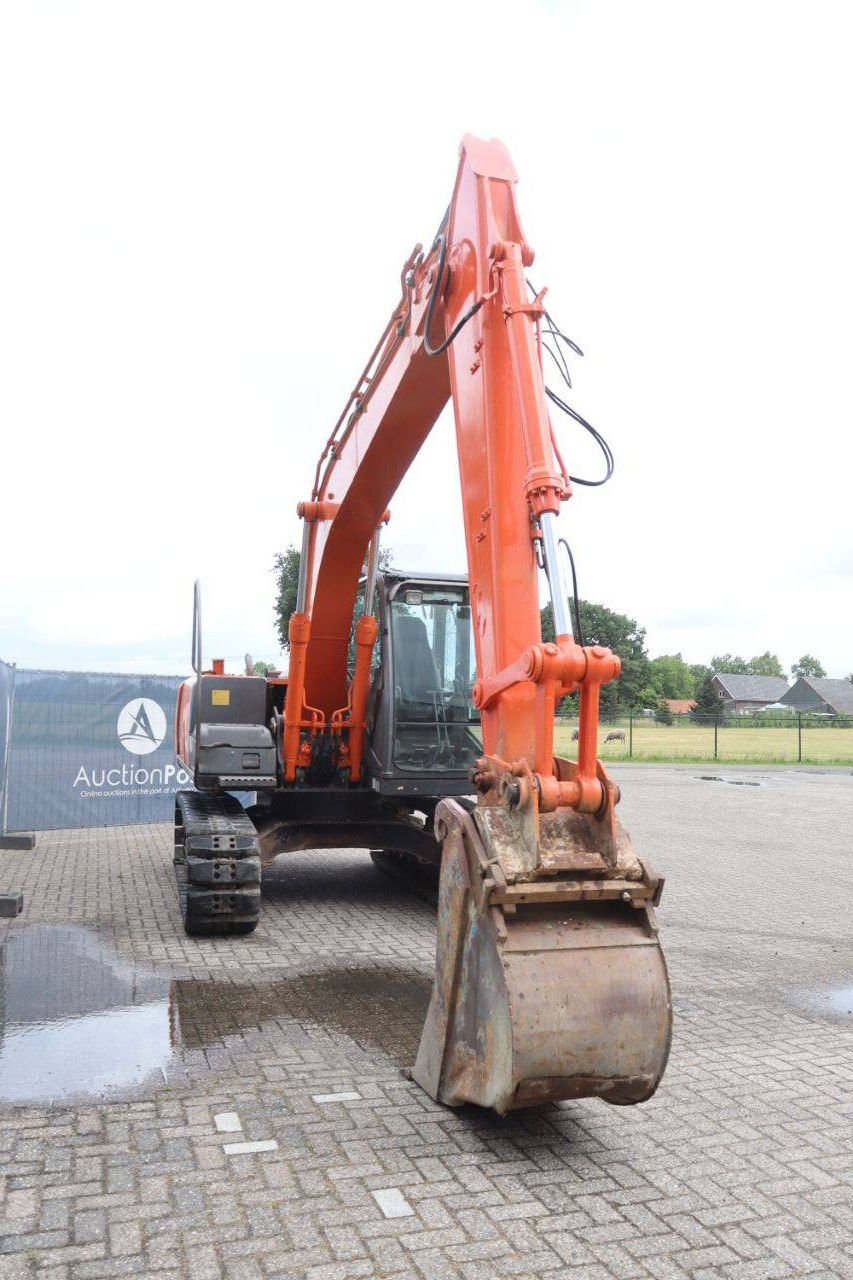 Rupsgraafmachine Hitachi Zaxis ZX130-3 Diesel 69kW 2009