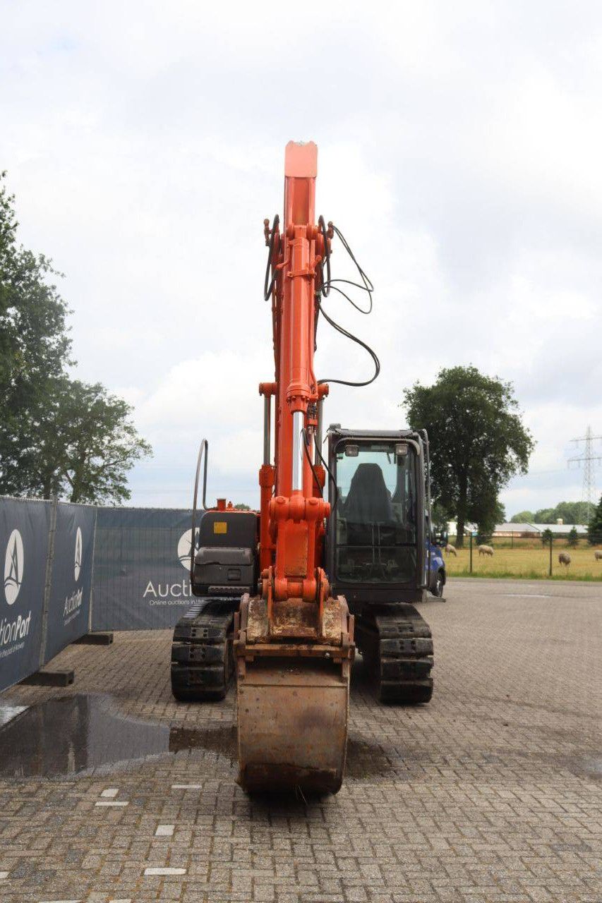 Rupsgraafmachine Hitachi Zaxis ZX130-3 Diesel 69kW 2009