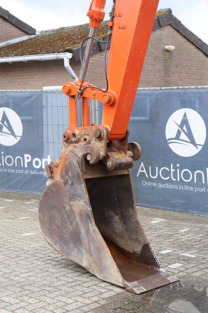 Rupsgraafmachine Hitachi Zaxis ZX130-3 Diesel 69kW 2009