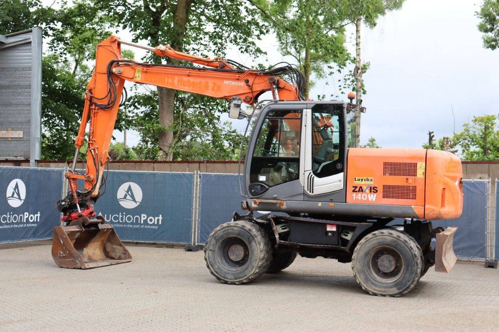 Wheel excavator Hitachi ZAXIS ZX140W-3 Diesel 90kW 2009