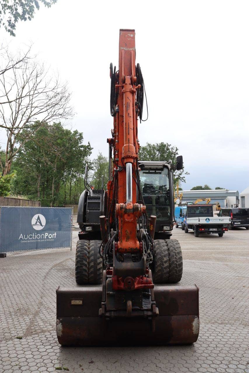 Wheel excavator Hitachi ZAXIS ZX140W-3 Diesel 90kW 2009
