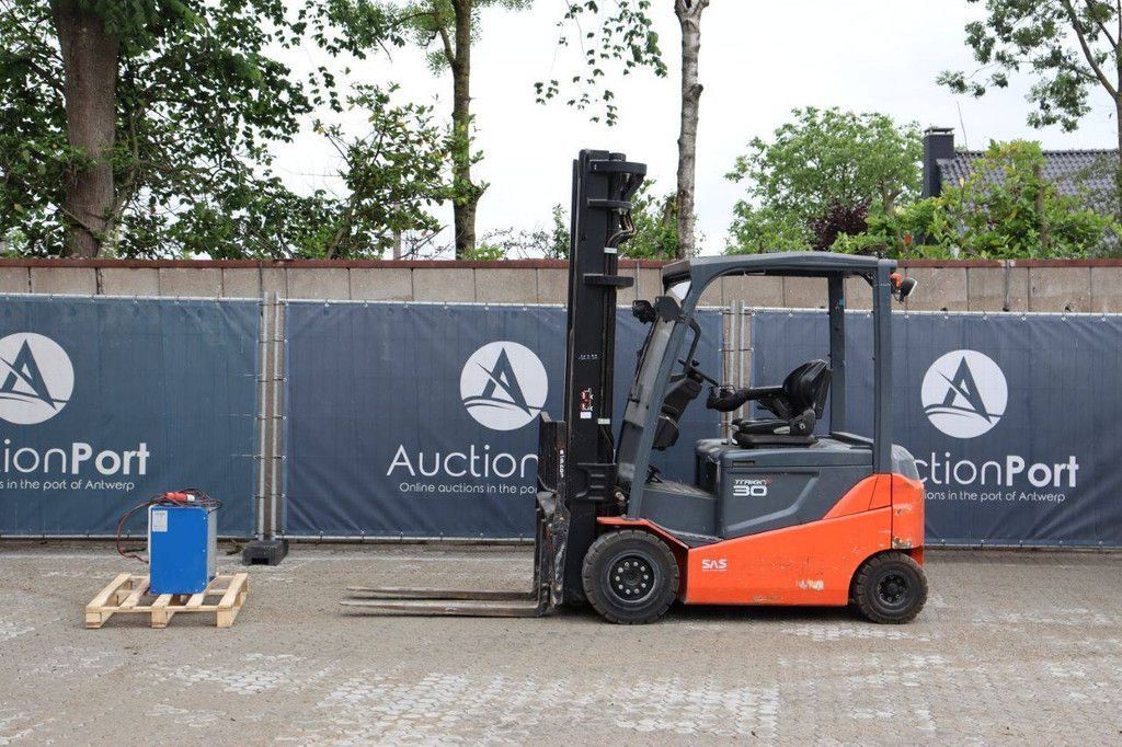 Toyota 8FBMKT30 Elektrogabelstapler 3000 kg 2018
