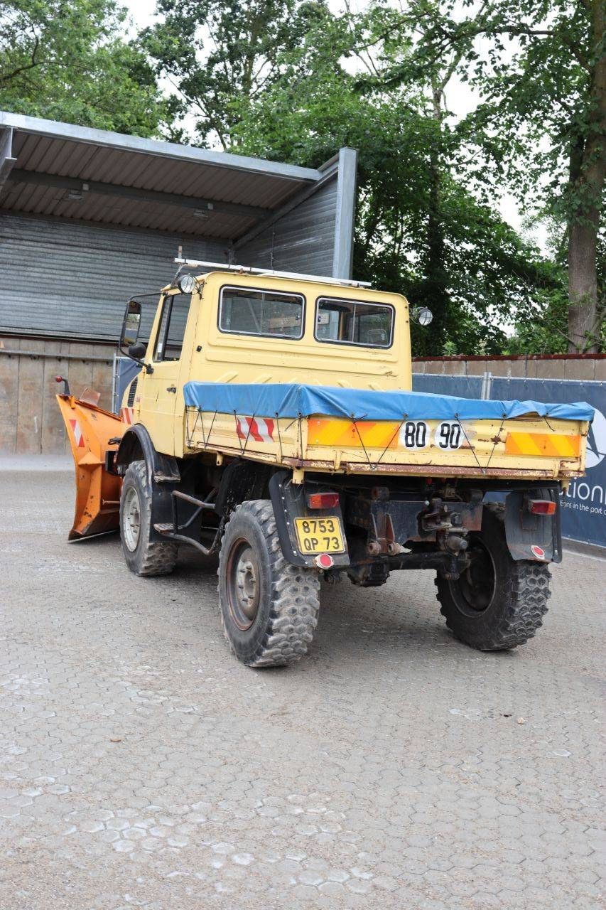 Mercedes-Benz Unimog U1000 Diesel 70kW Truck 1982