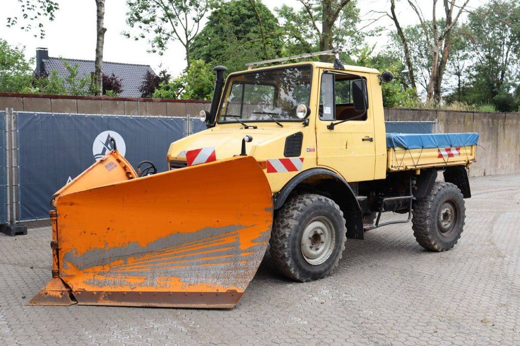 Mercedes-Benz Unimog U1000 Diesel 70kW Truck 1982