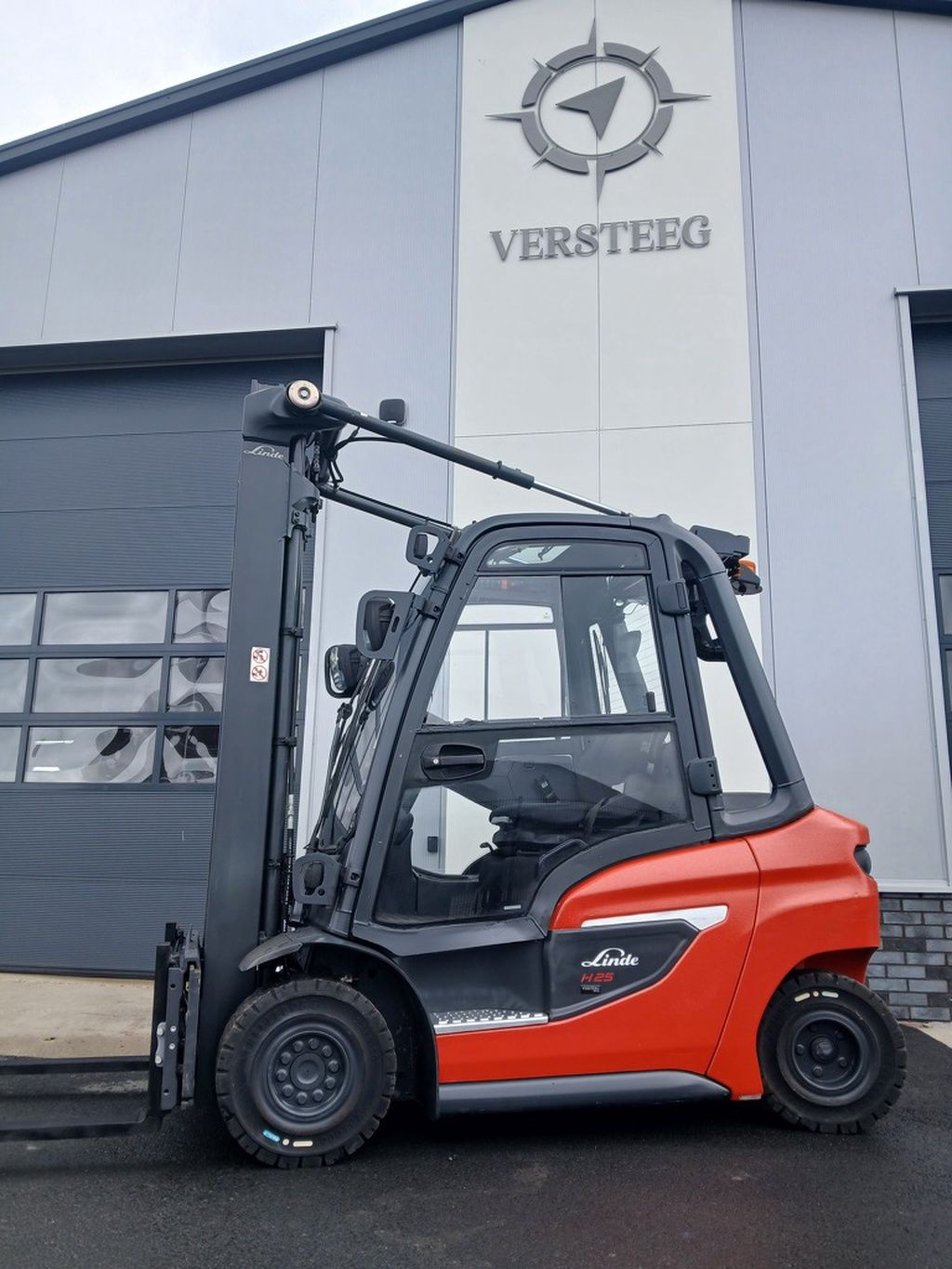 Linde H25D BJ2020 met sideshift en vorkenversteller