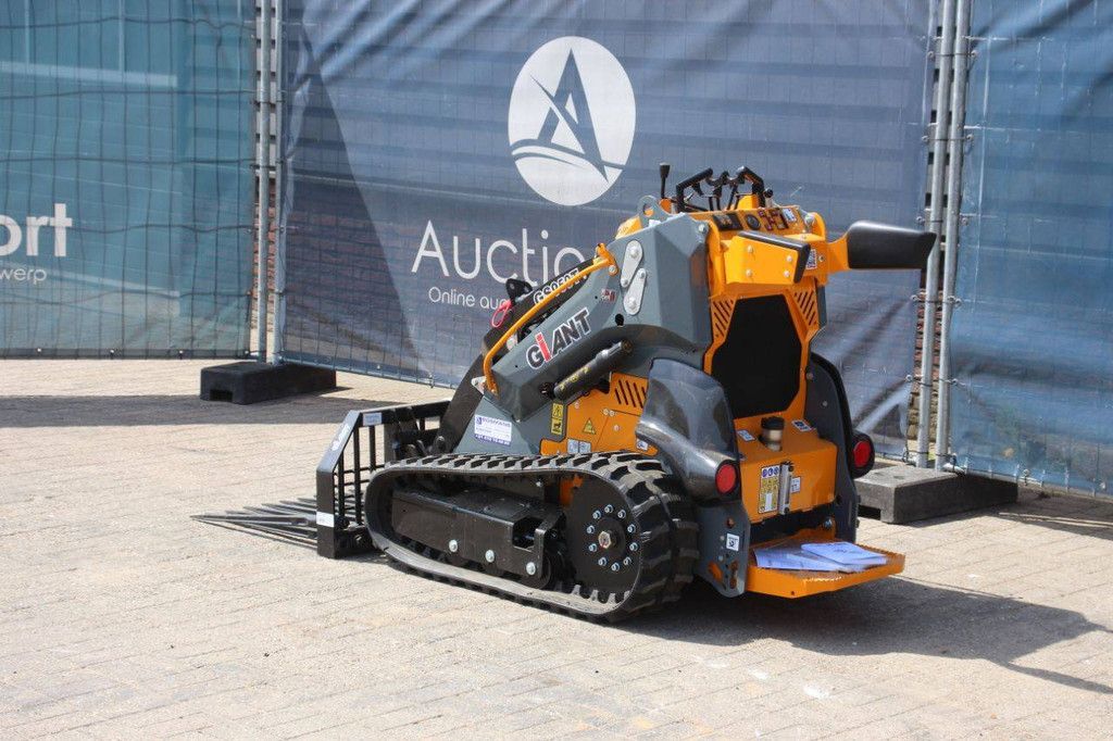 Giant GS950T Diesel-Kompaktlader 18,2 kW 2026 Neu