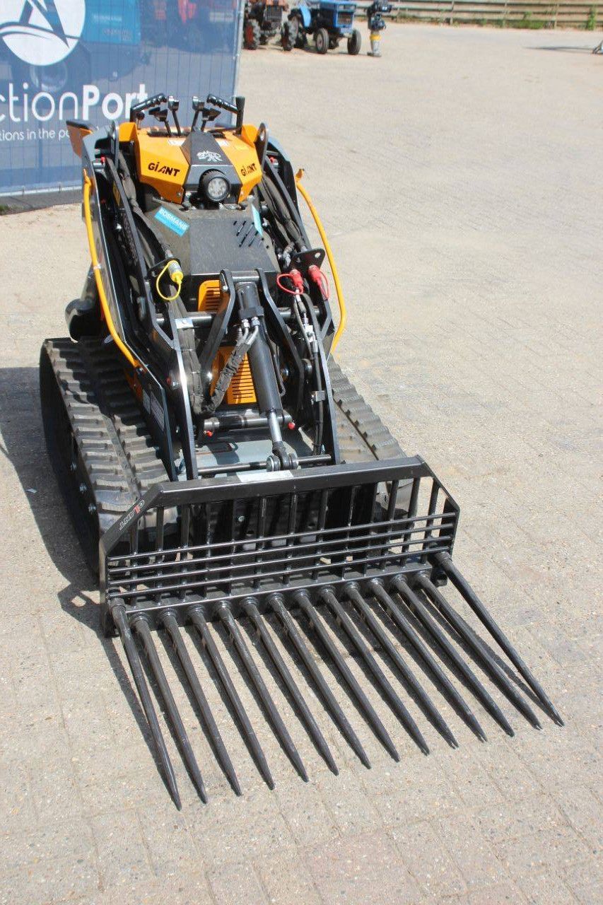 Giant GS950T Diesel-Kompaktlader 18,2 kW 2026 Neu