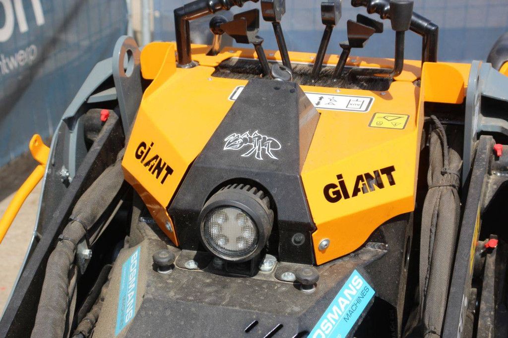Giant GS950T Diesel-Kompaktlader 18,2 kW 2026 Neu