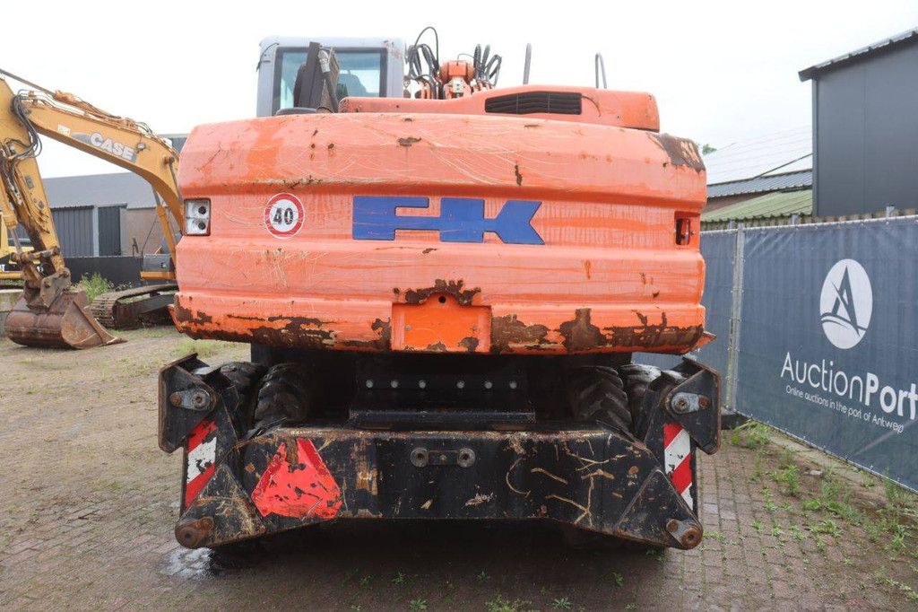 Mobilbagger Fiat Kobelco E175W Diesel 112kW 2003