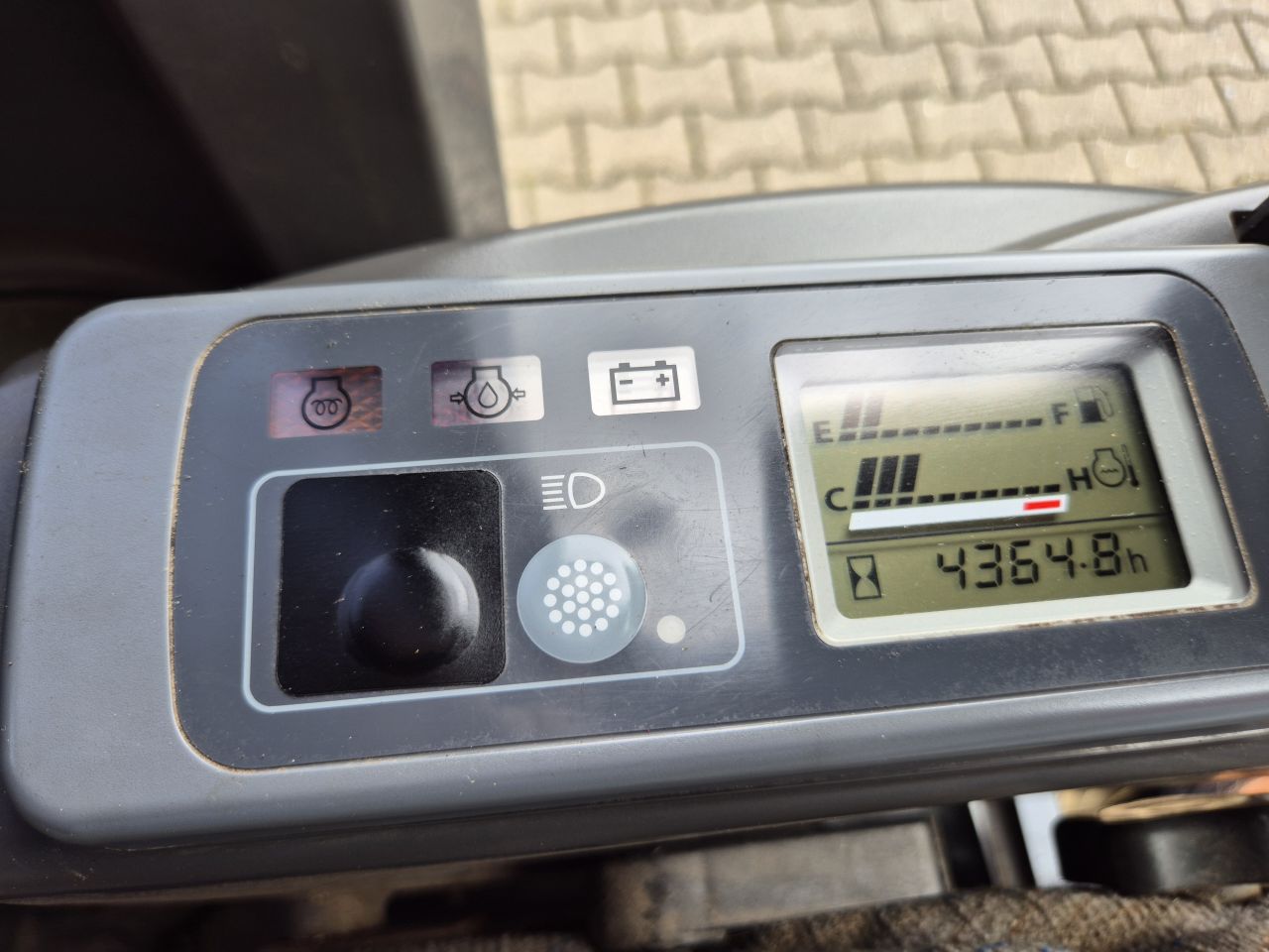 HITACHI ZX18 GRAAFMACHINE MET 3 BAKKEN PRIJS MARGE