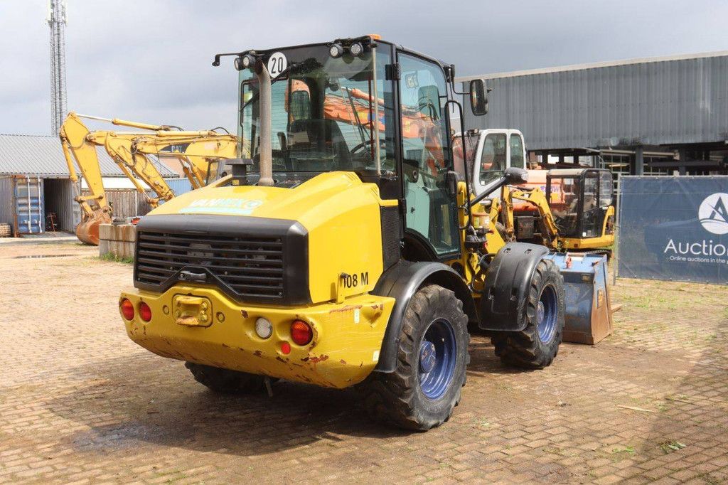 Caterpillar 908M Diesel-Radlader 55 kW, Baujahr 2018