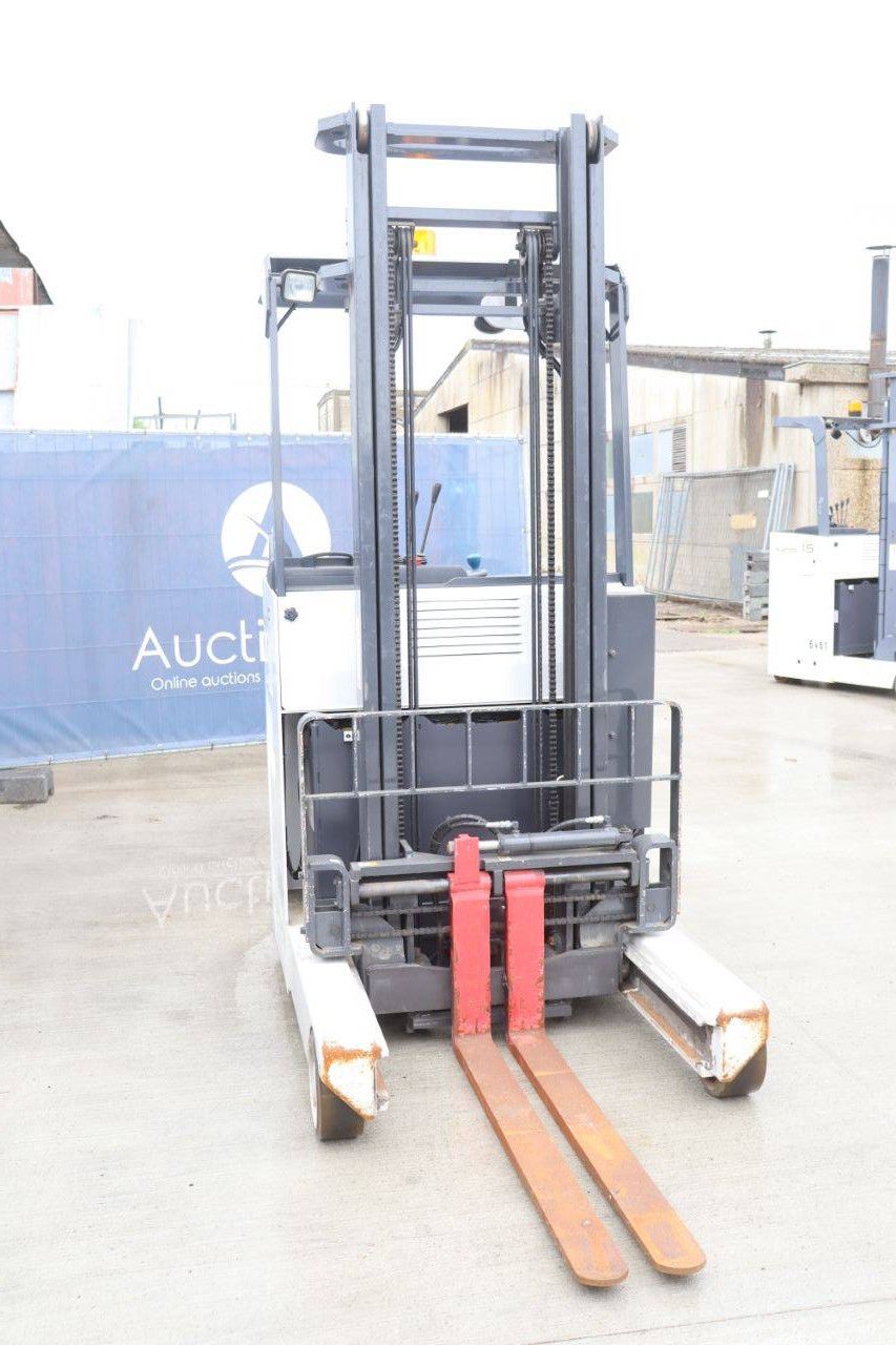 Schubmaststapler Nichiyu FBRM15-85B-400AF Elektro 1500 kg 4,0 m 2019