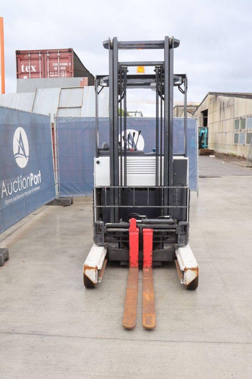 Schubmaststapler Nichiyu FBRM15-85B-400AF Elektro 1500 kg 4,0 m 2019