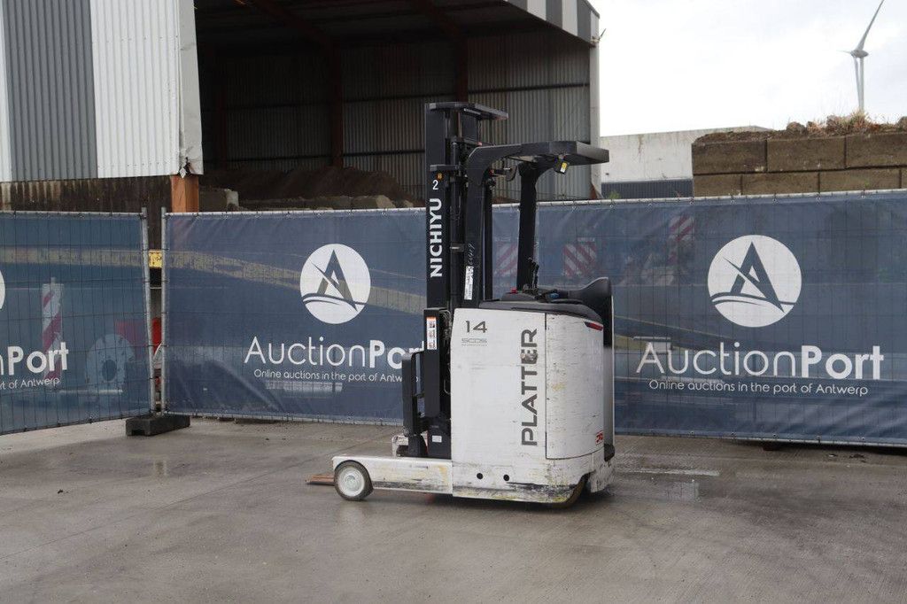 Schubmaststapler Nichiyu FBRM14-85B-400 Elektro 1400 kg 4,0 m 2021