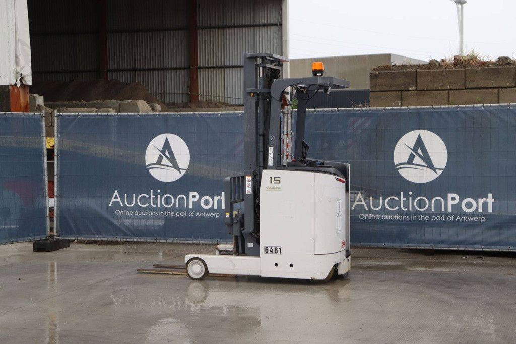 Schubmaststapler Nichiyu FBRM15-85B-400SF Elektrisch 1350 kg 4,0 m 2020