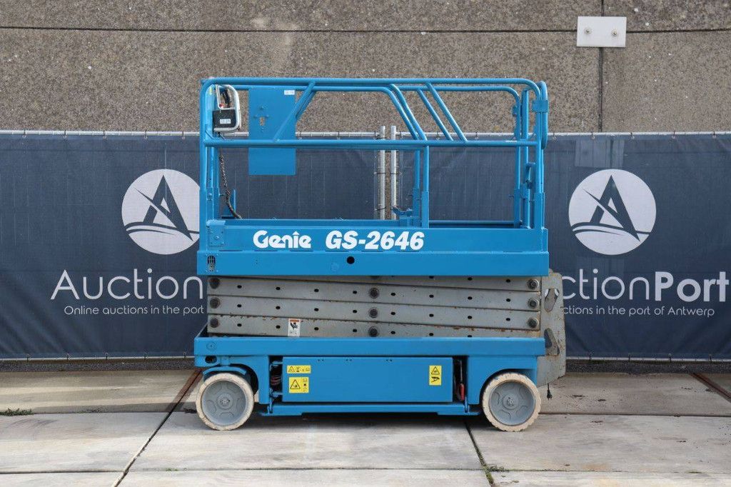 Genie GS-2646 Electric Scissor Lift 9.92m 1999