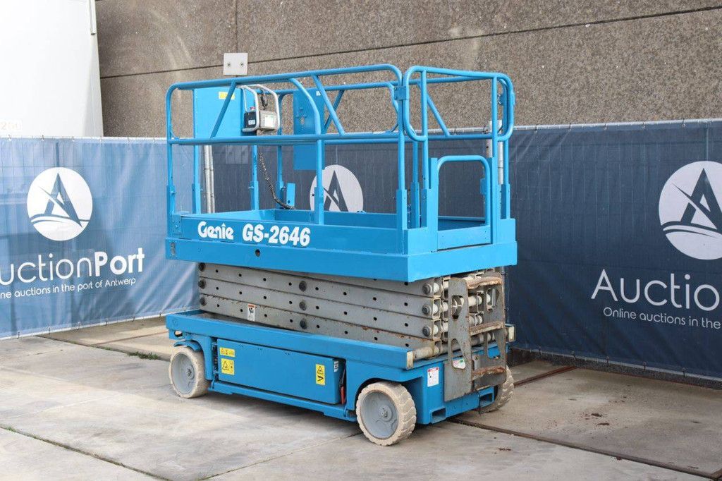 Genie GS-2646 Electric Scissor Lift 9.92m 1999