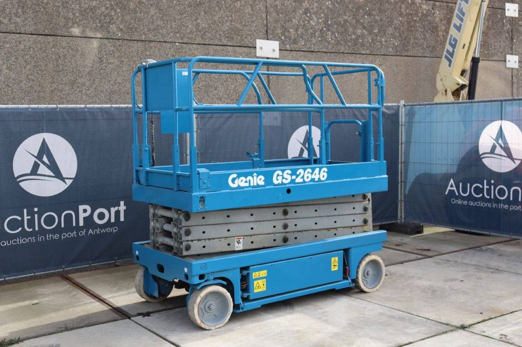 Genie GS-2646 Electric Scissor Lift 9.92m 1999