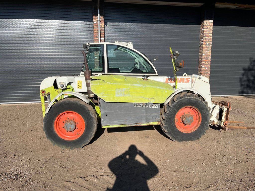 Caterpillar 506 Diesel Telehandler 2500kg 6000mm 2002