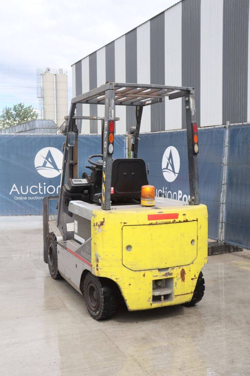 Nissan P1B2L20 Elektro-Gabelstapler, 2000 kg, 3,0 m, Baujahr 2007