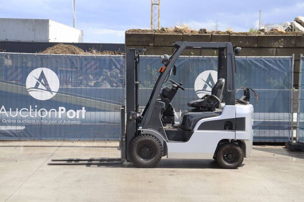 Gabelstapler Nissan EBT-P1F1 LPG 1500kg 3,0m 2009