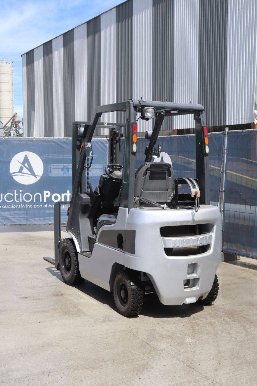Gabelstapler Nissan EBT-P1F1 LPG 1500kg 3,0m 2009