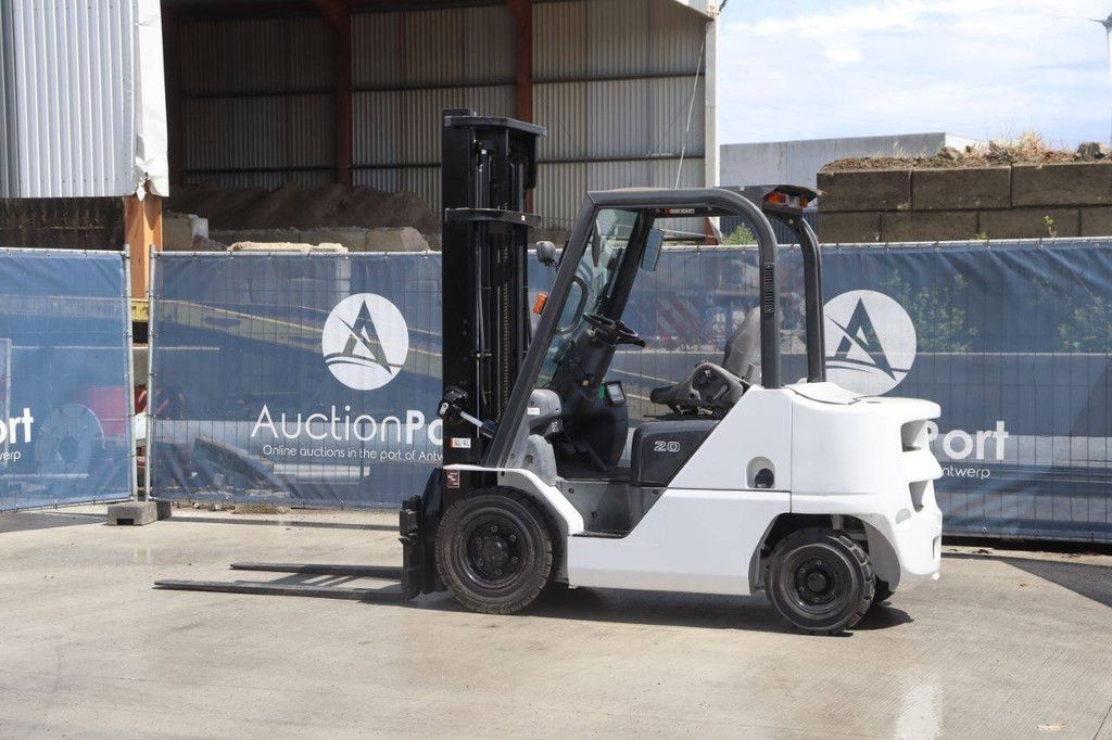 Unicarriers FHD20T5 Diesel-Gabelstapler, 1550 kg, 4,0 m, Baujahr 2017, mit Rotator