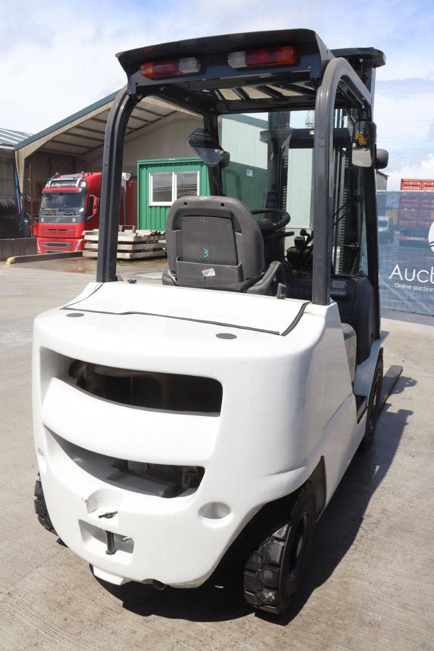 Unicarriers FHD20T5 Diesel-Gabelstapler, 1550 kg, 4,0 m, Baujahr 2017, mit Rotator