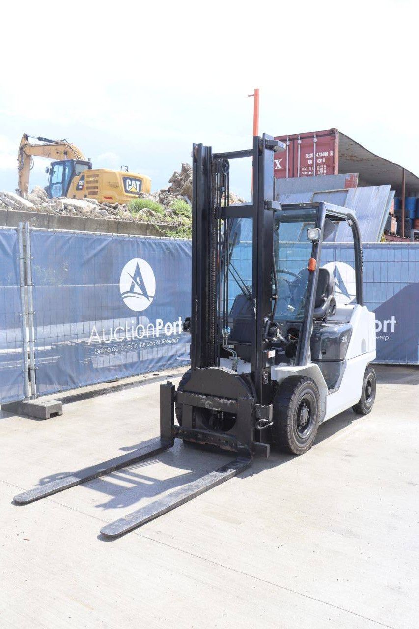 Unicarriers FHD20T5 Diesel-Gabelstapler, 1550 kg, 4,0 m, Baujahr 2017, mit Rotator