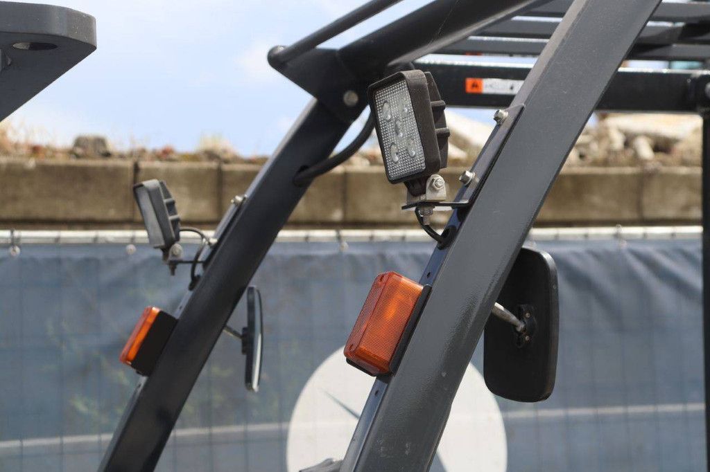 Gabelstapler Nissan EBT-P1F2 LPG 2450kg 3.0m 2013