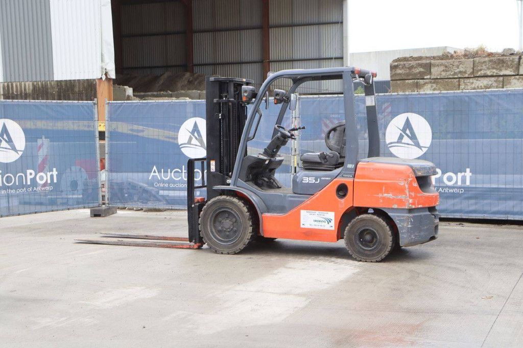 Gabelstapler Toyota 02-8FDJ35 Diesel 3400 kg 3,0 m 2015