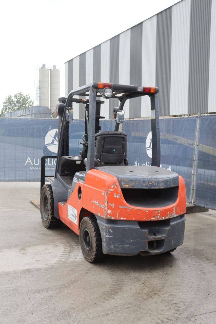 Gabelstapler Toyota 02-8FDJ35 Diesel 3400 kg 3,0 m 2015