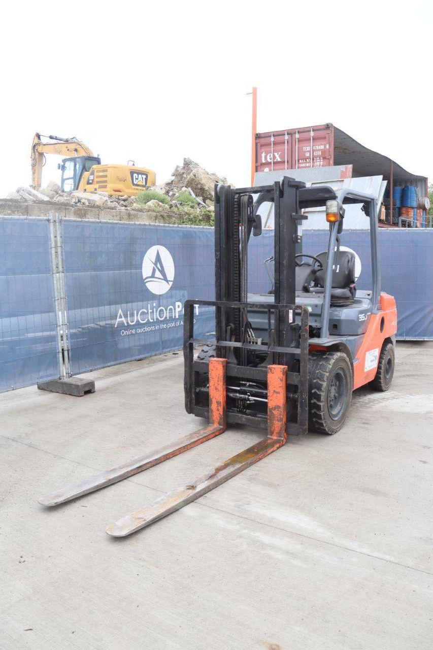 Gabelstapler Toyota 02-8FDJ35 Diesel 3400 kg 3,0 m 2015