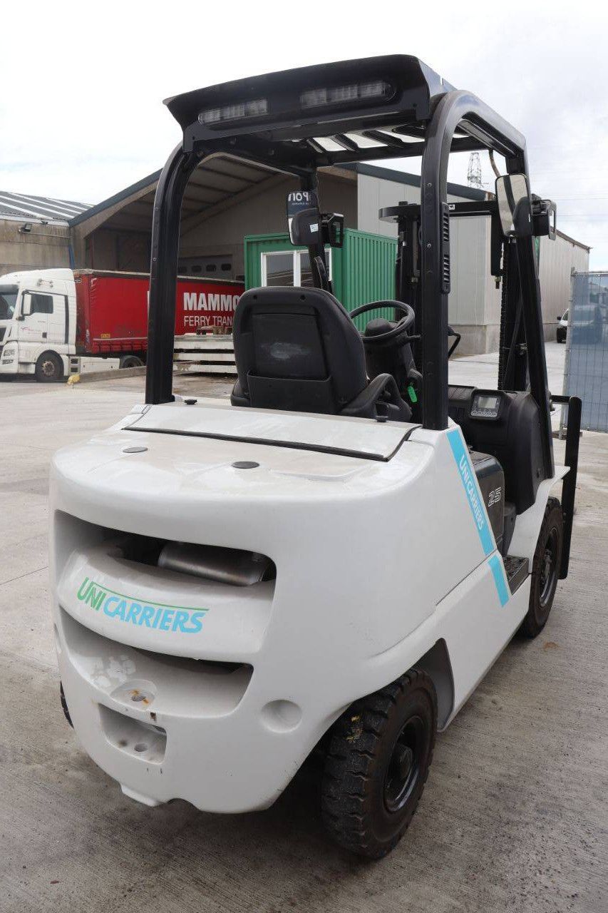 Unicarriers Gabelstapler FD25T5M Diesel 2350 kg 3,0 m 2019