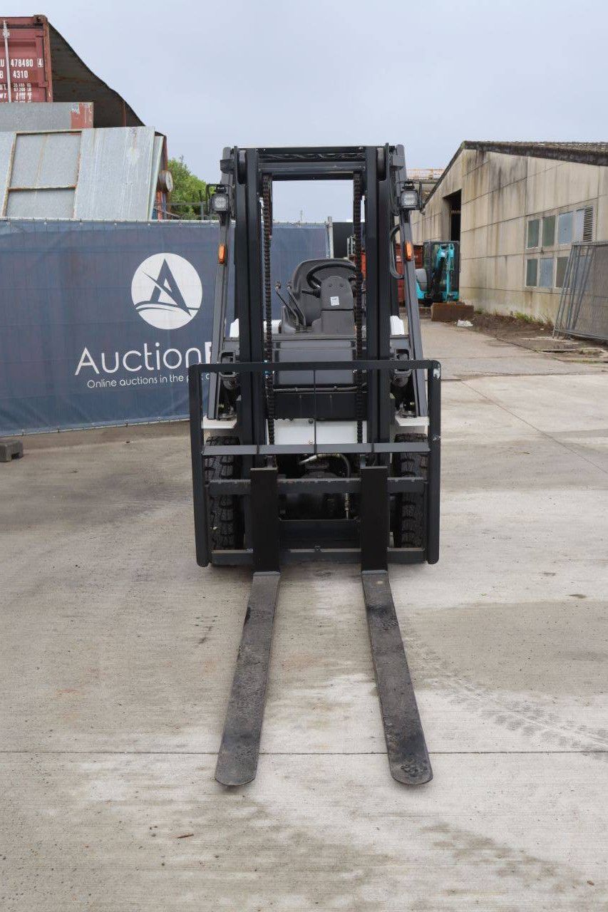 Unicarriers Gabelstapler FD25T5M Diesel 2350 kg 3,0 m 2019