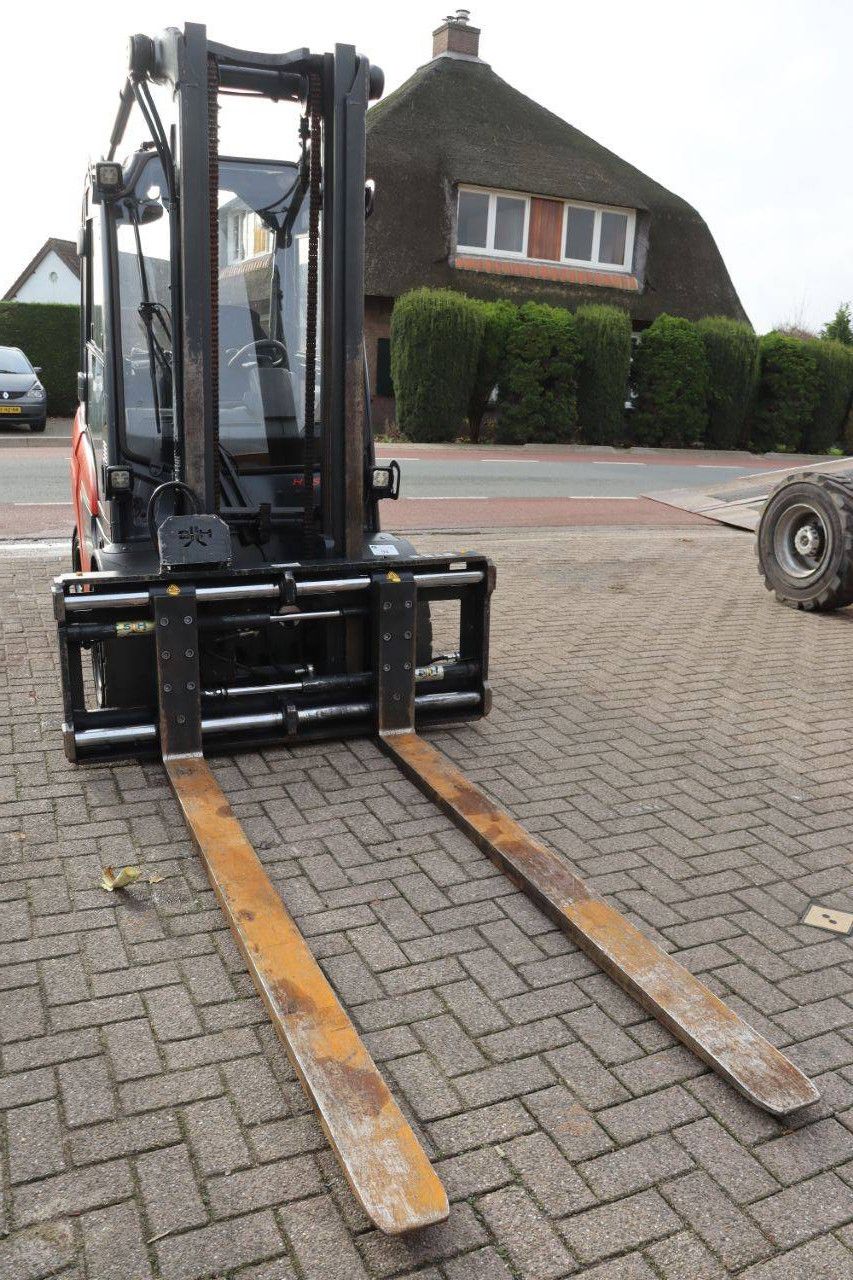 Linde H35D-01 Diesel-Gabelstapler 3500 kg 7 m 2020