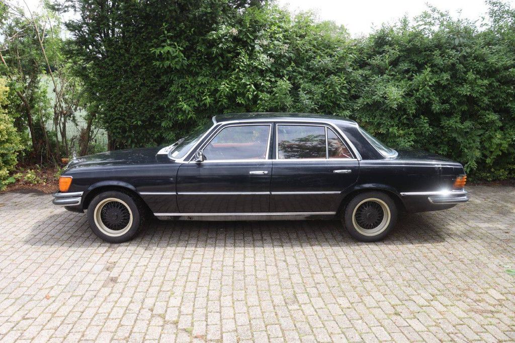 Passenger car Mercedes-Benz 280 SE LPG + Petrol 1974 (Margin)