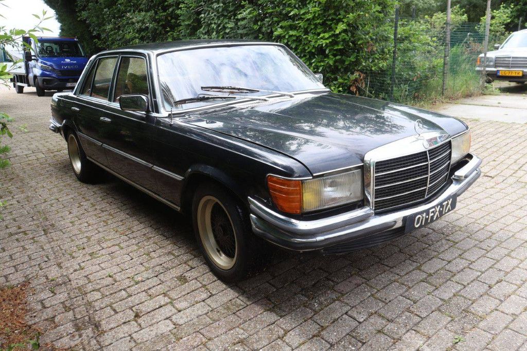 Passenger car Mercedes-Benz 280 SE LPG + Petrol 1974 (Margin)