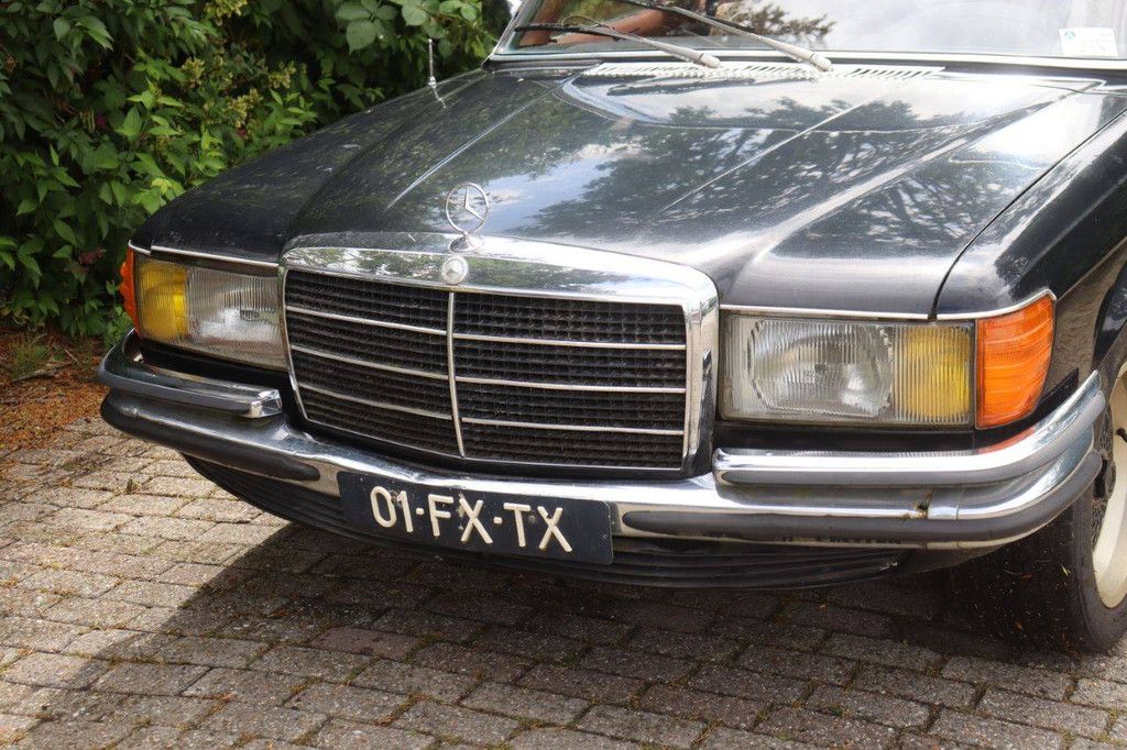 Passenger car Mercedes-Benz 280 SE LPG + Petrol 1974 (Margin)