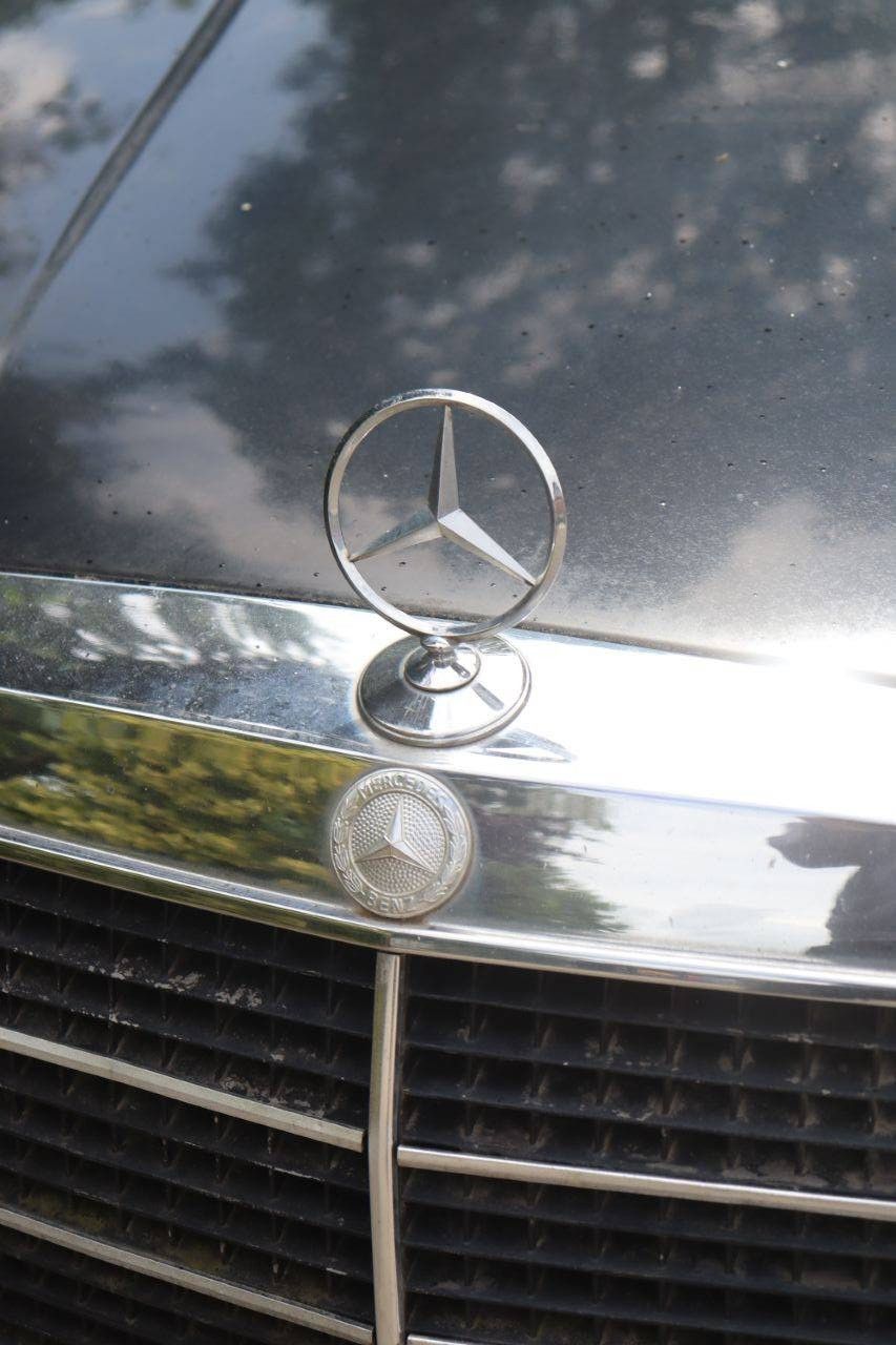 Passenger car Mercedes-Benz 280 SE LPG + Petrol 1974 (Margin)