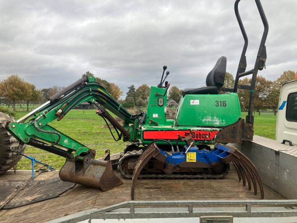 Minigraver Bobcat 319 EA Diesel 2005
